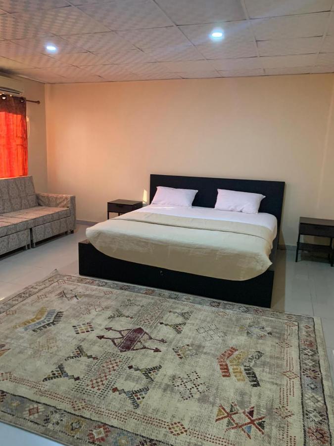 Sky Inn Freetown Exteriér fotografie